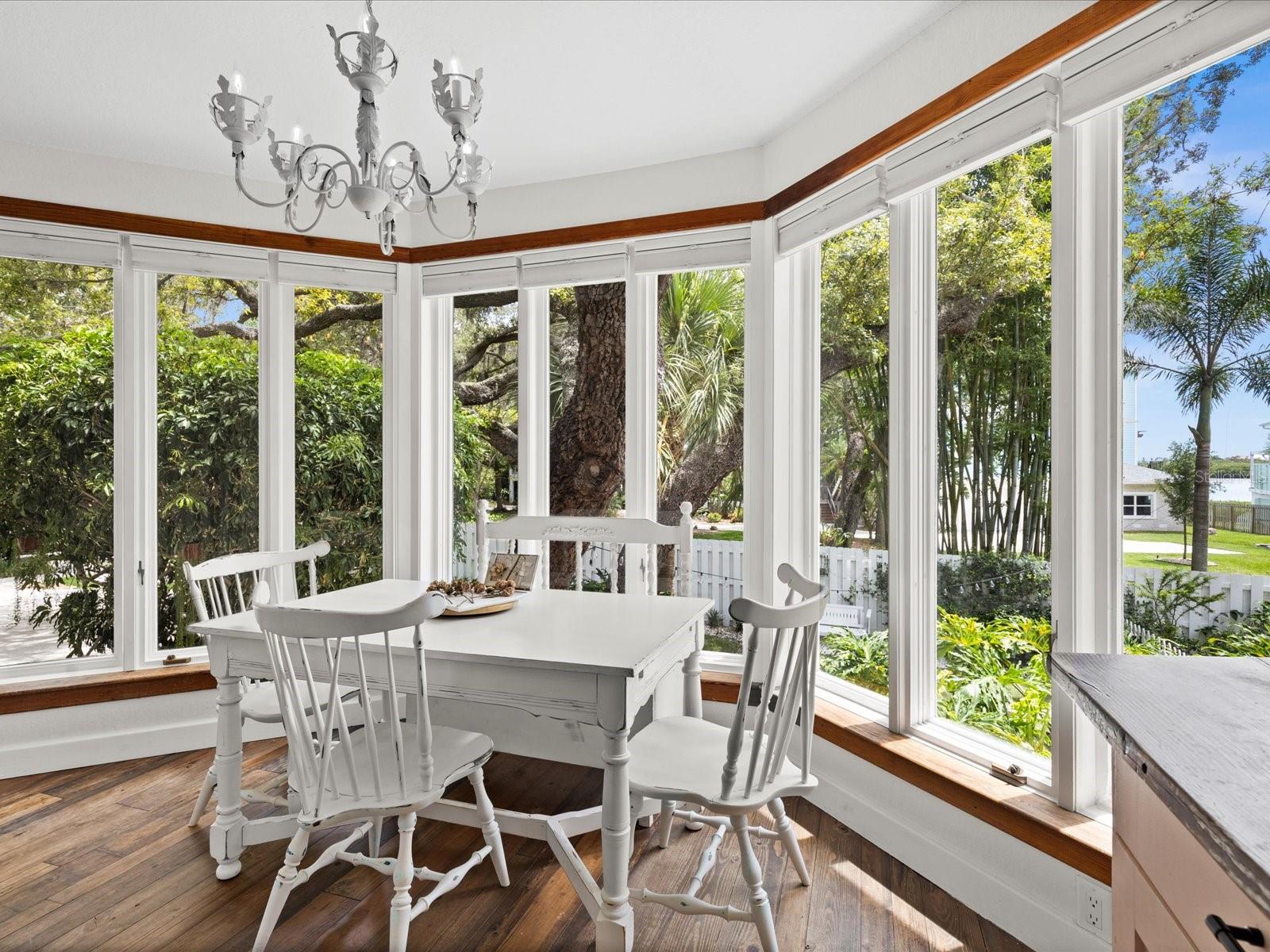 Eating area off kitchen