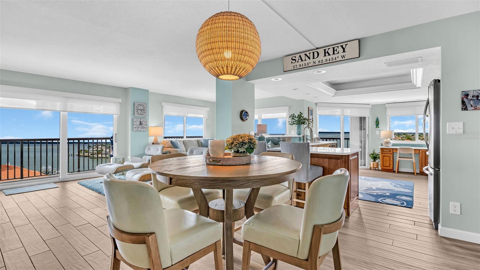 Dining room / Kitchen / Living room Virtually Staged