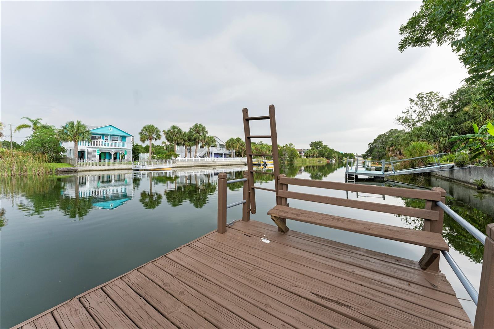 Dock/Water Front