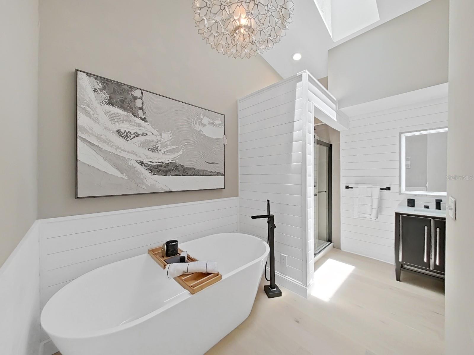 Owners En-Suite Bath