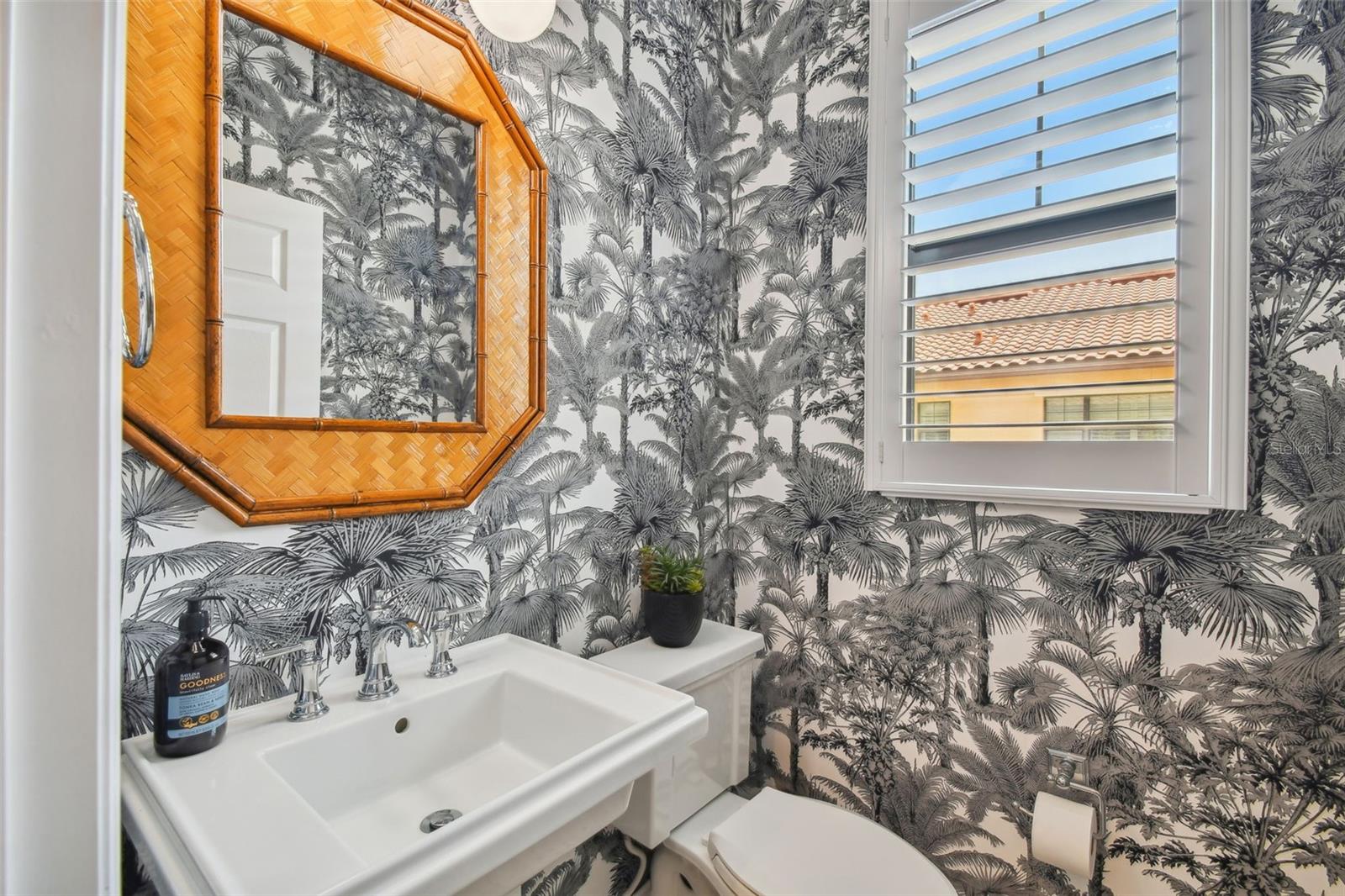 Marble flooring and pedestal sink