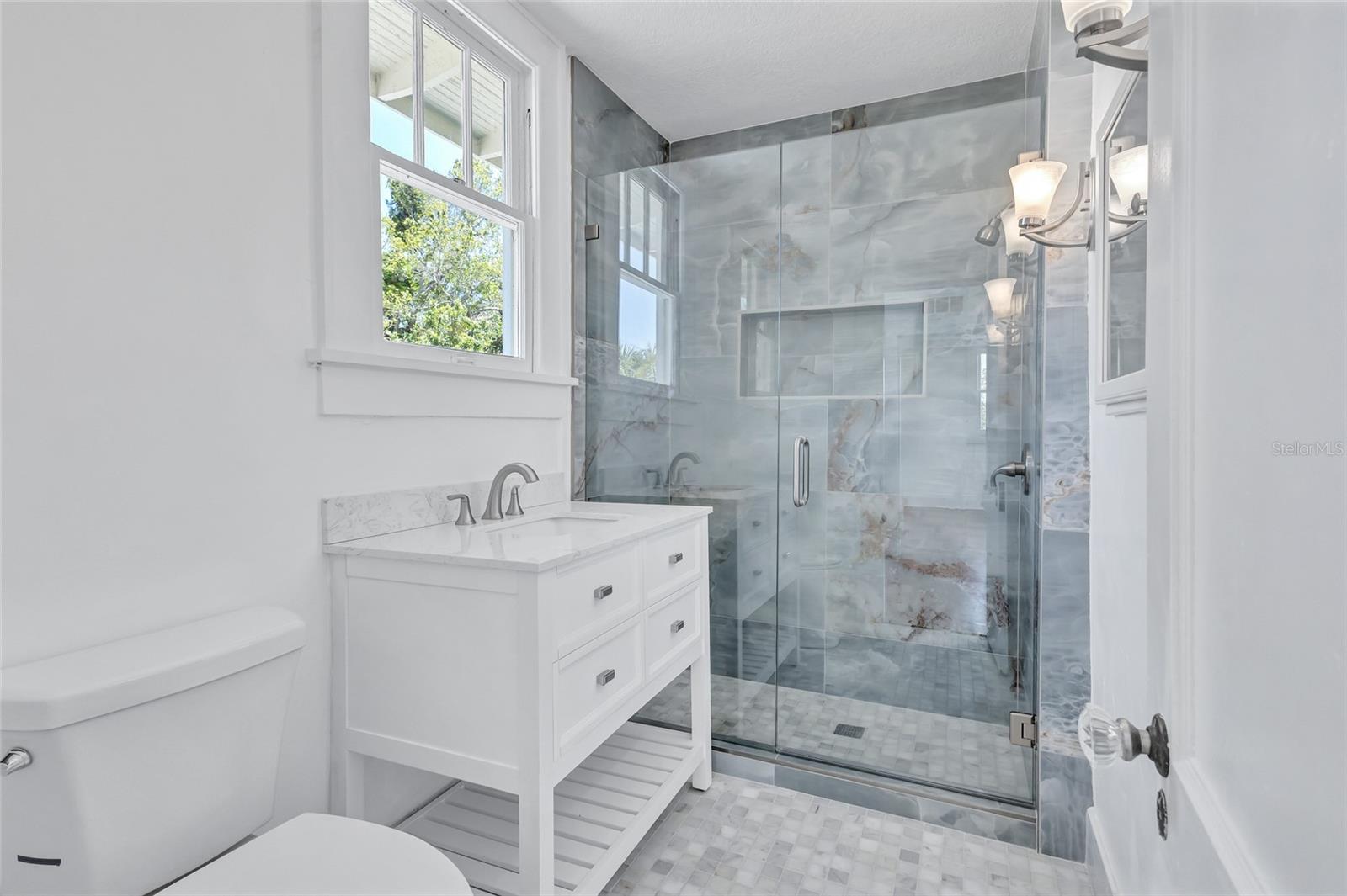 Upstairs Master Bath