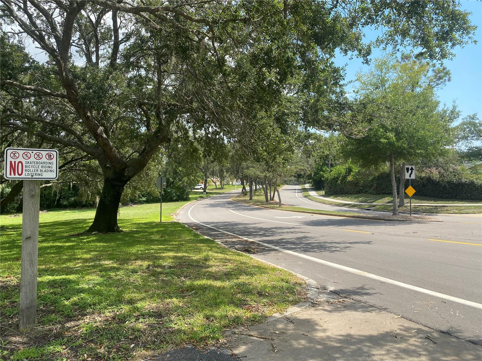 BW golf course open to public