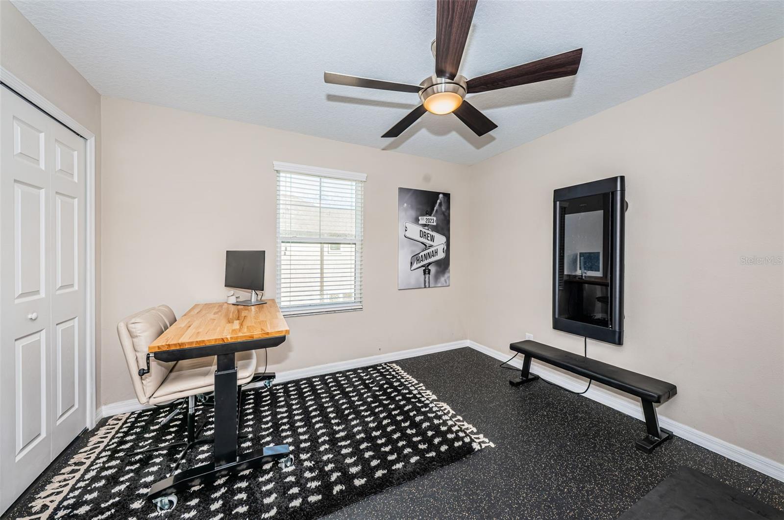 3RD BEDROOM USED AS OFFICE AND EXERCISE ROOM - TONAL CONVEYS TO NEW OWNER