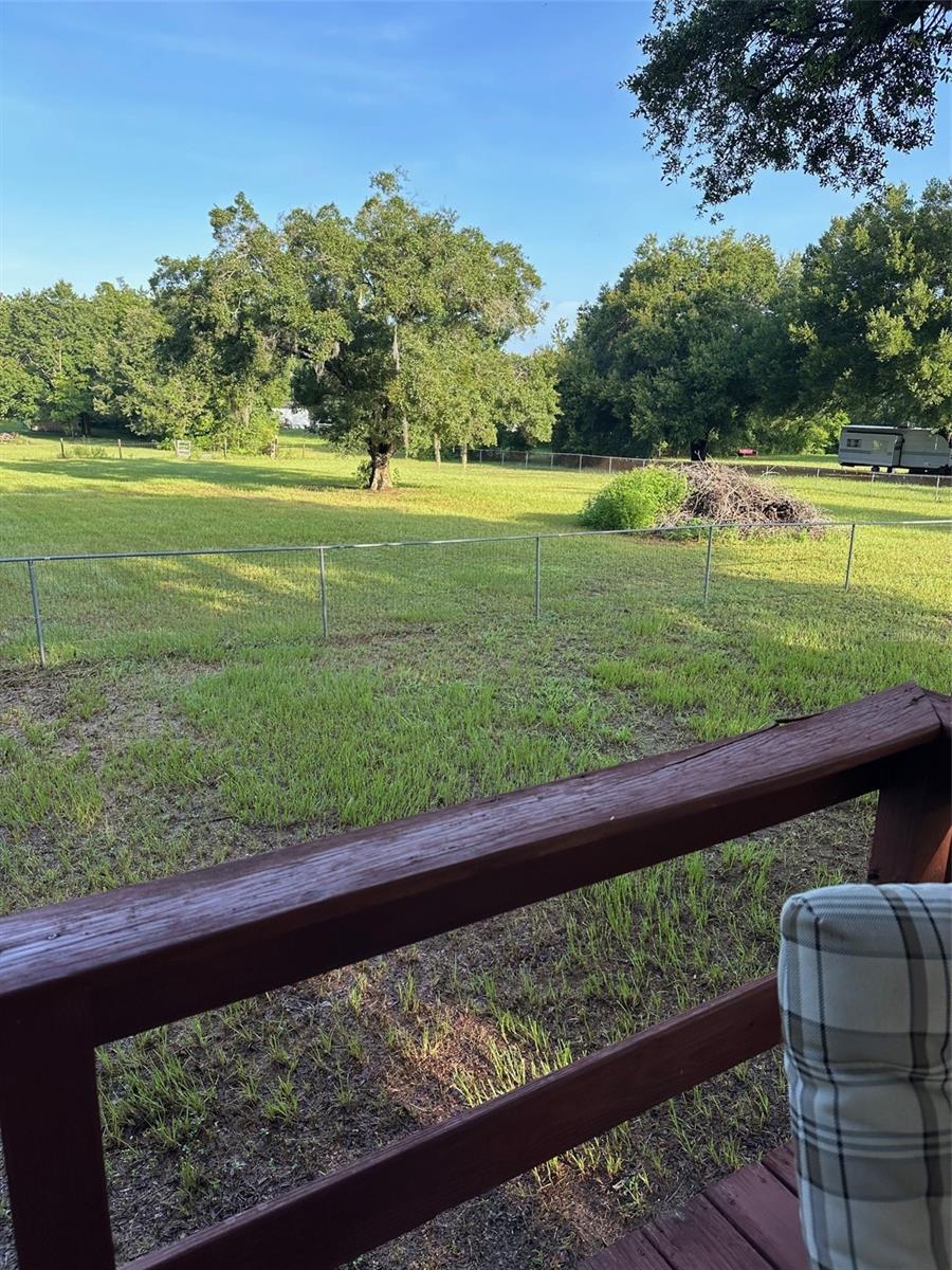 land extends to the second fence