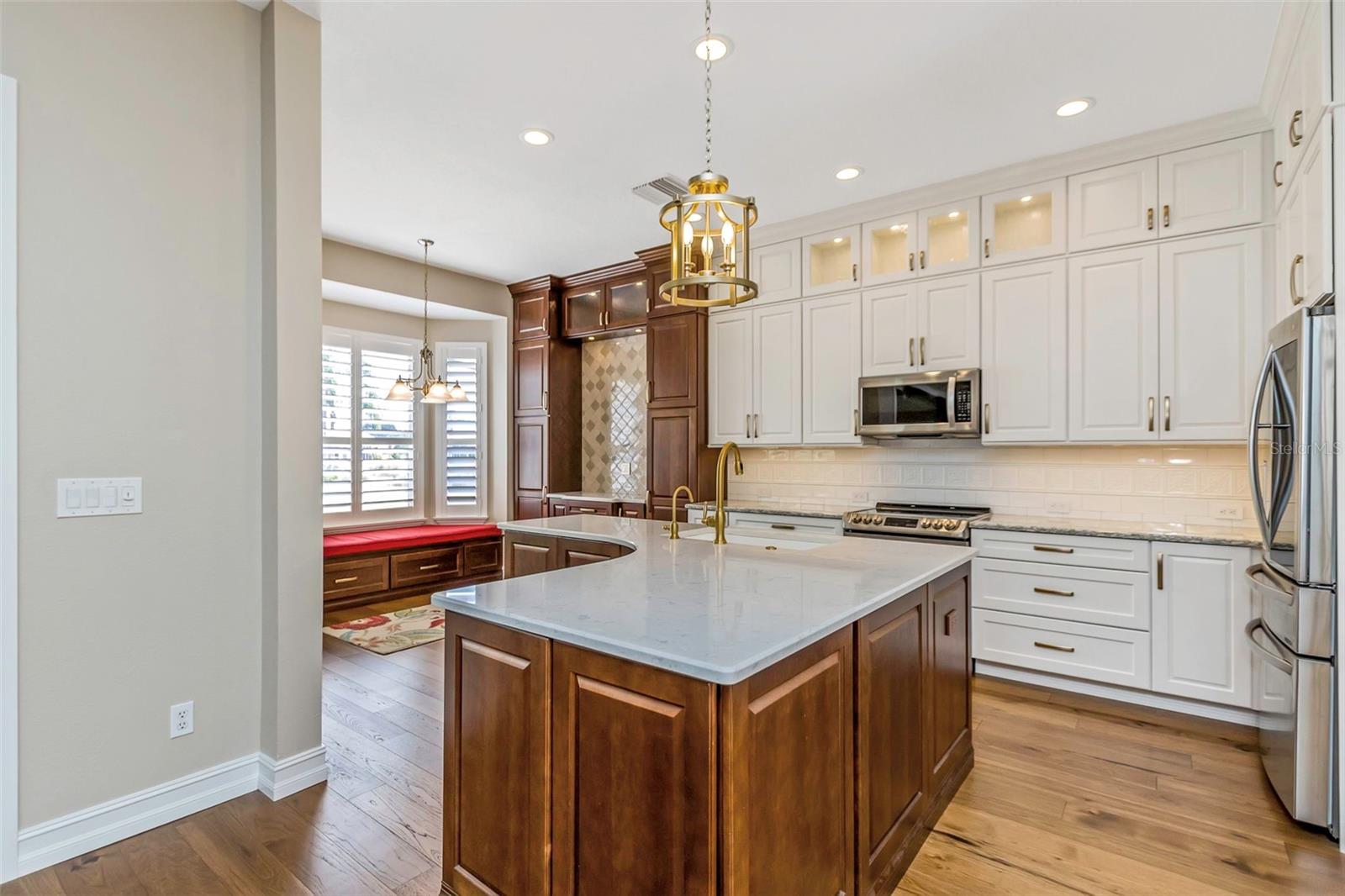 Kitchen and breakfast nook