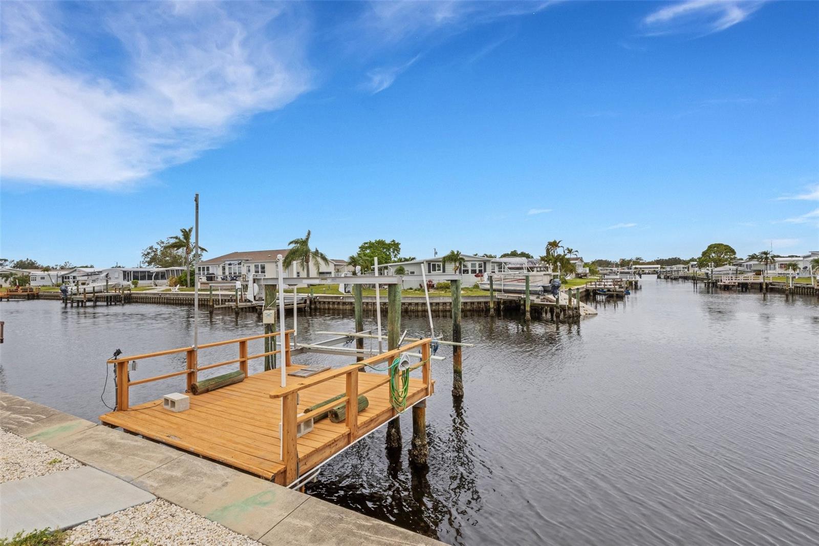 Dock & boat lift.