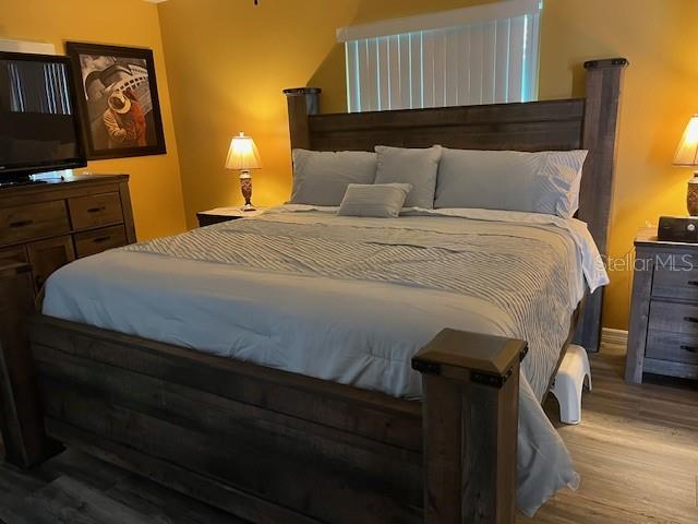 Master bedroom has plenty of space after sporting a king size bed.