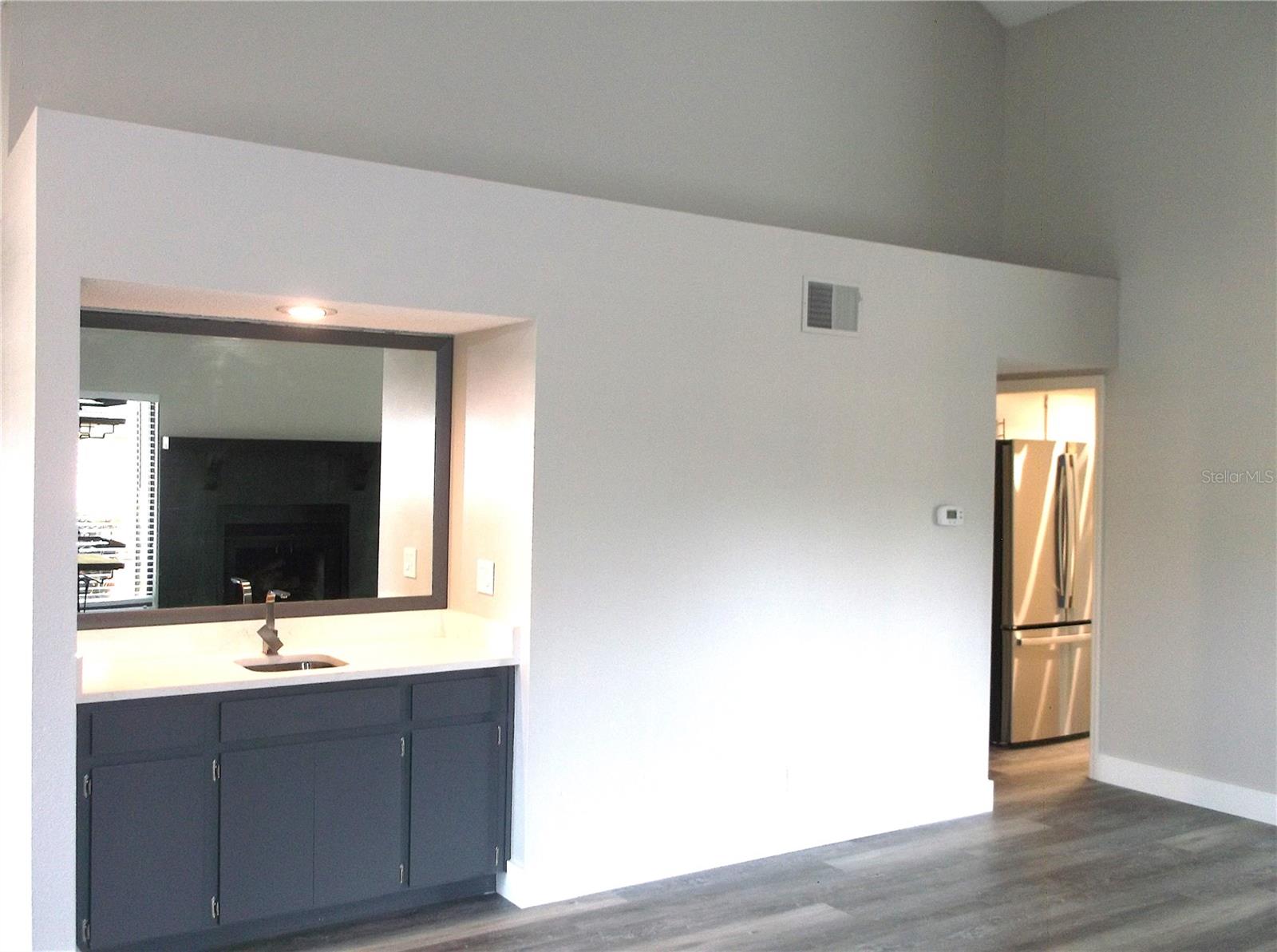 Wet Bar in Livingroom