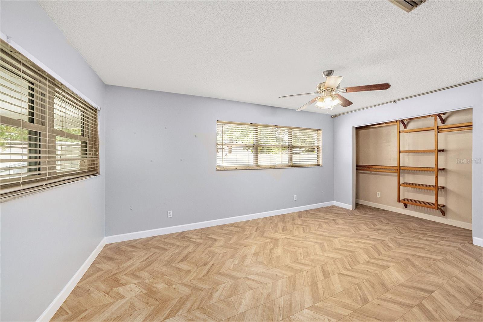 Hang out in the family room or pull up a barstool to the kitchen counter.