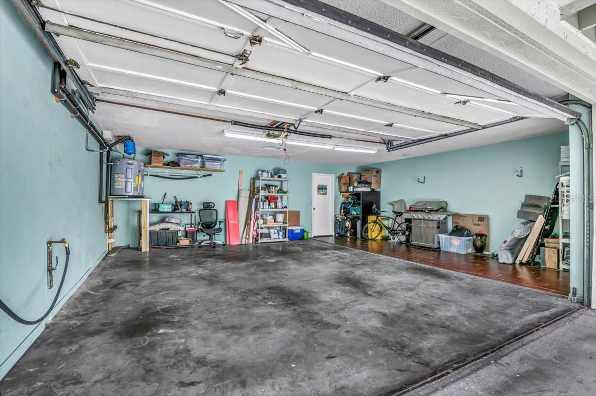 2.5 Car garage.