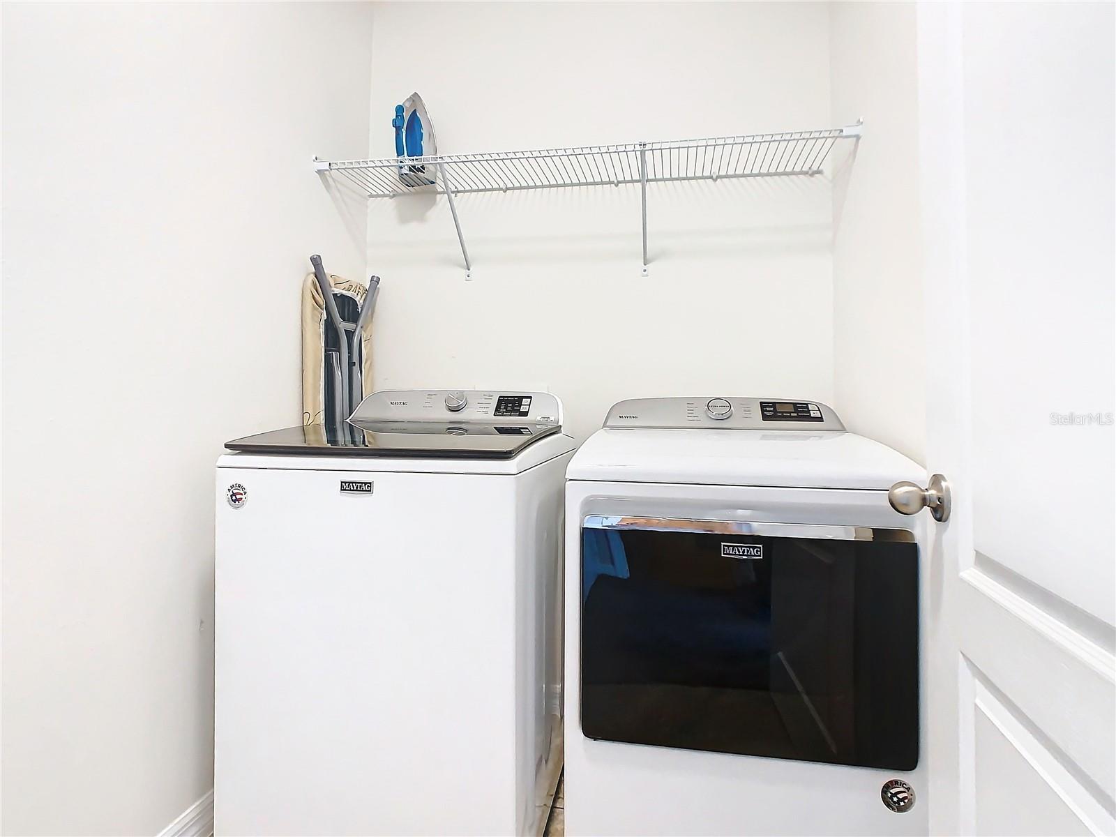 LAUNDRY ROOM INSIDE RESIDENCE