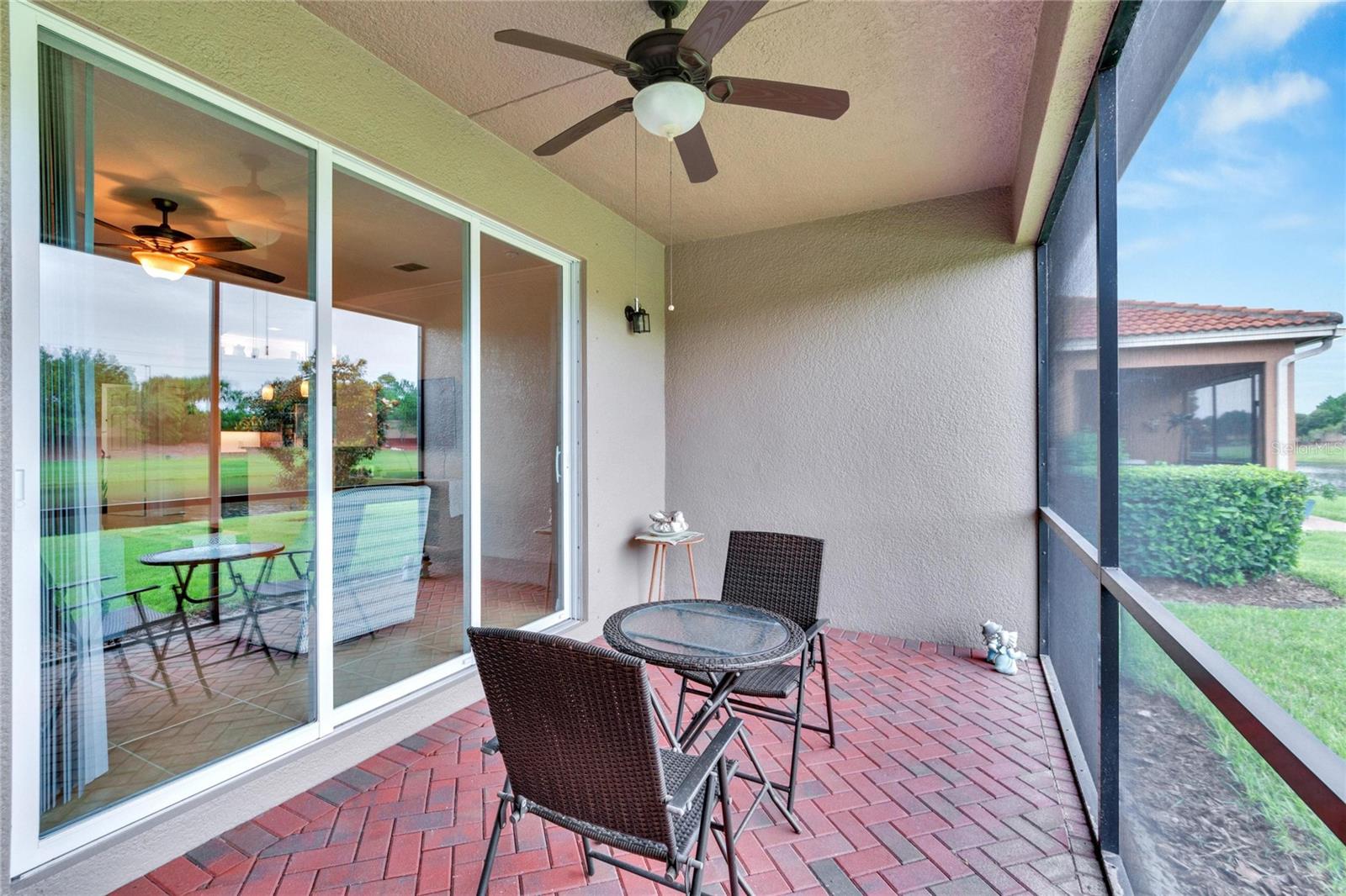 Screened Lanai w/Water View