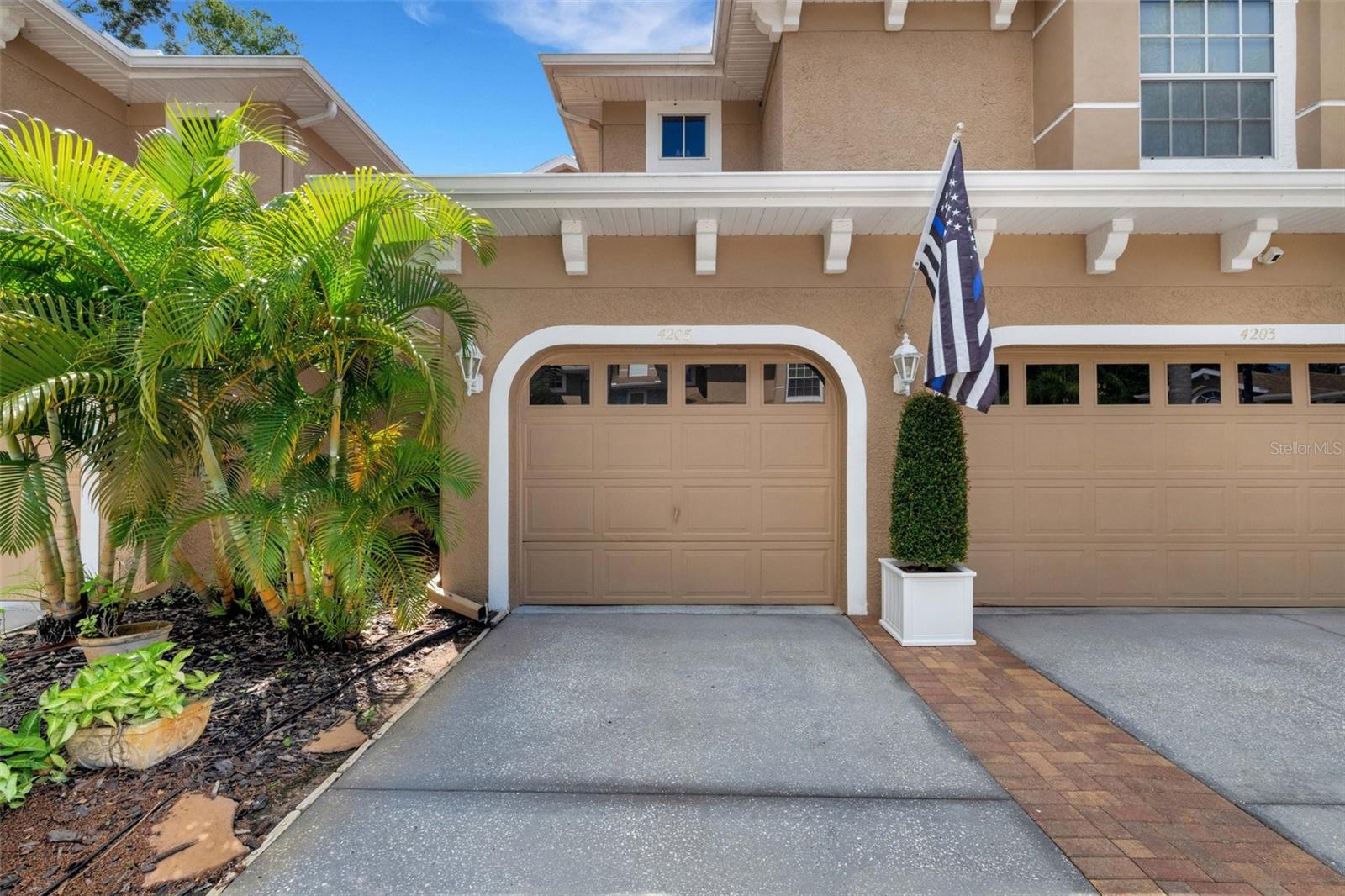 One-car garage - so hard to find in a condo!