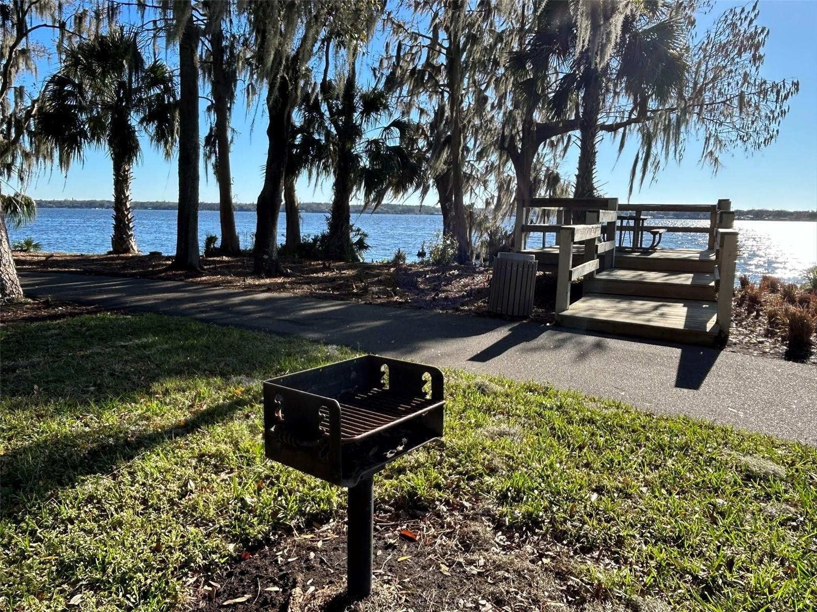 Lakefront Park