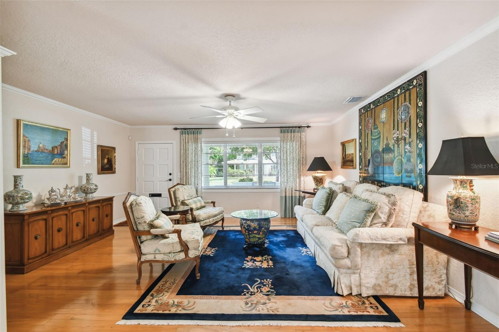 Formal Living room