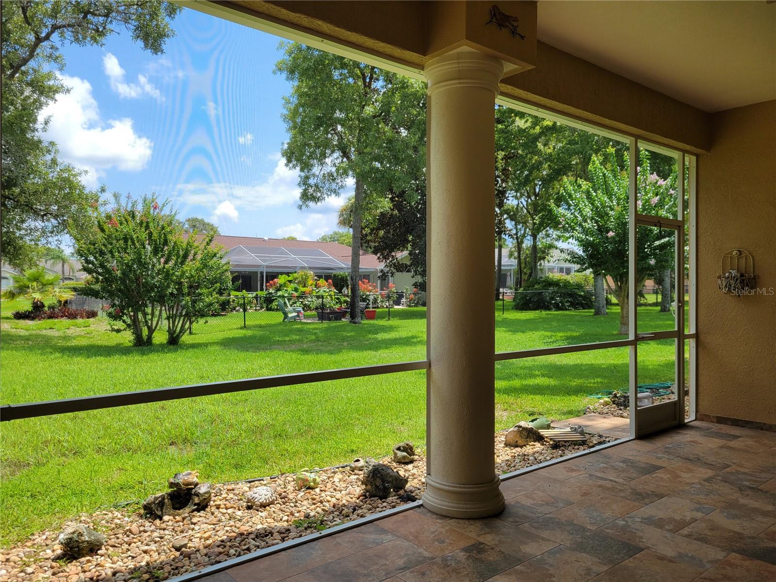 Looking out back and to the right (from inside lanai)