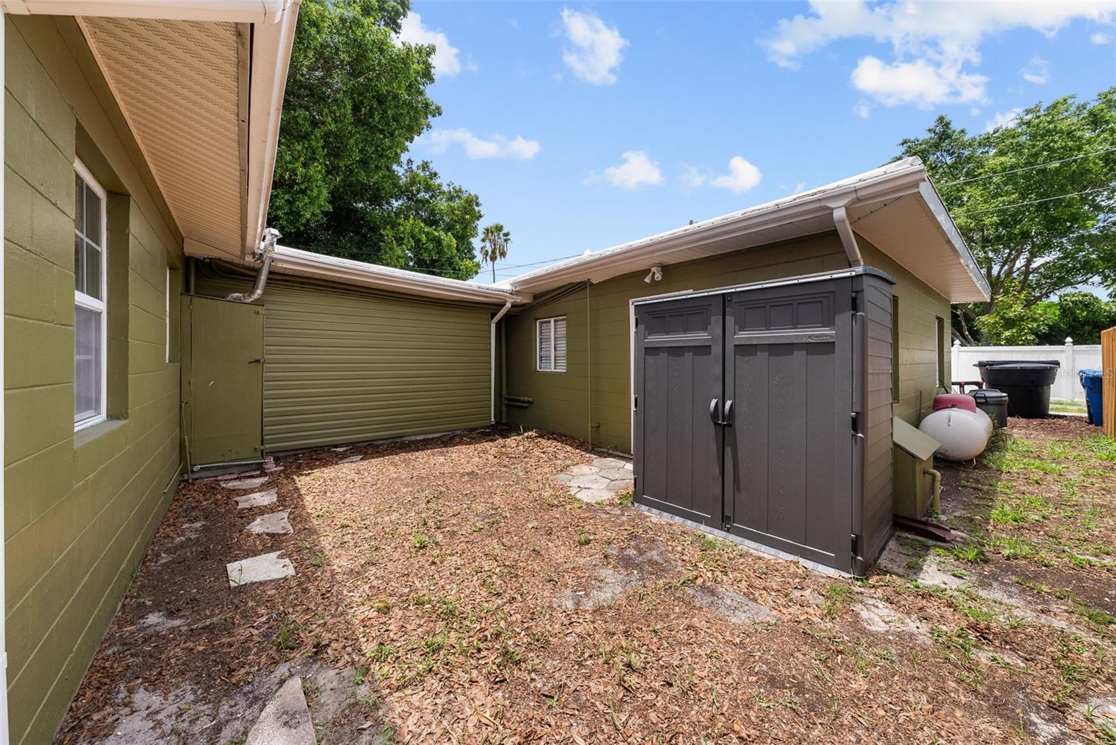 yard through the garage