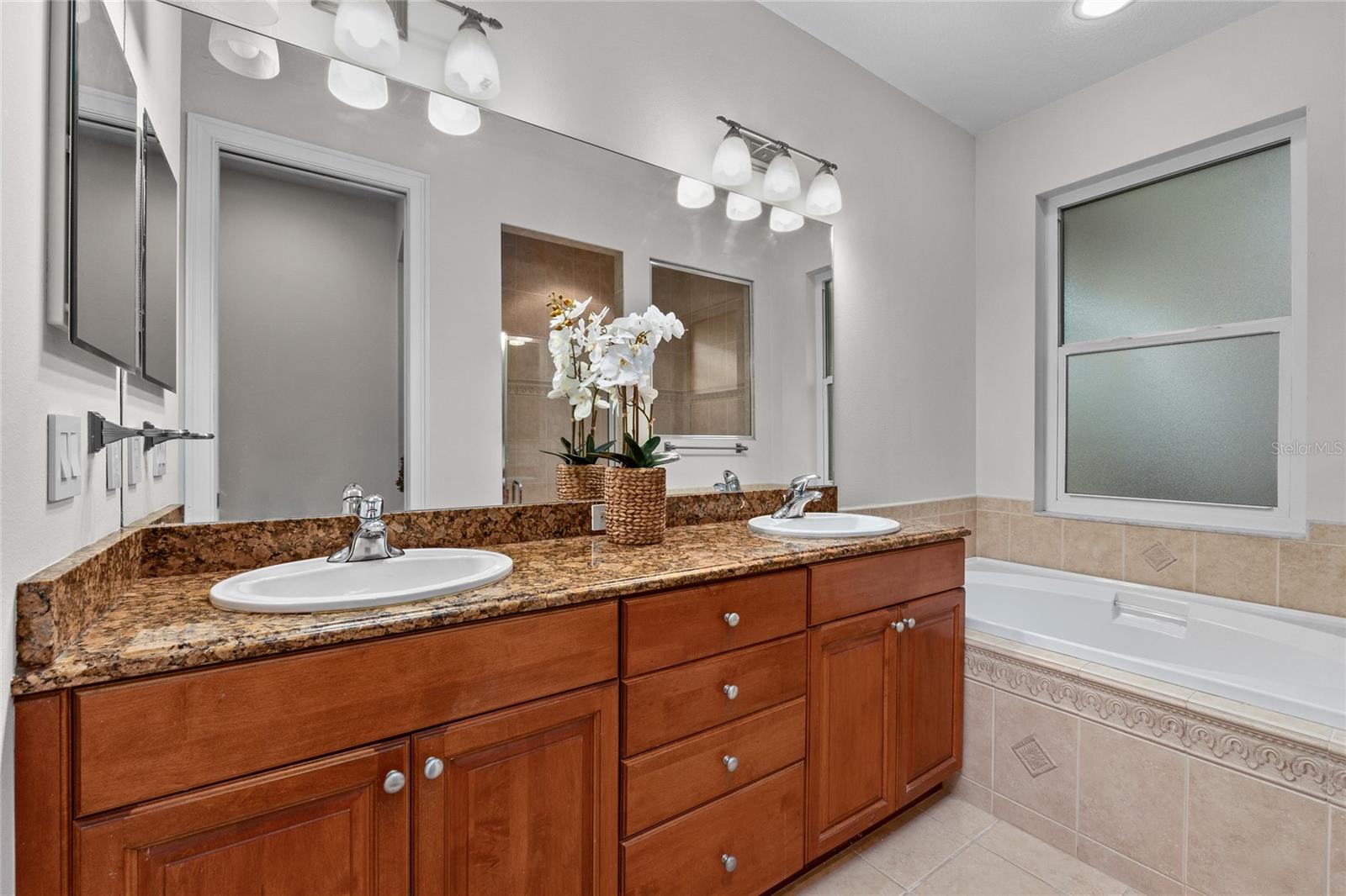 Double Sinks with Granite