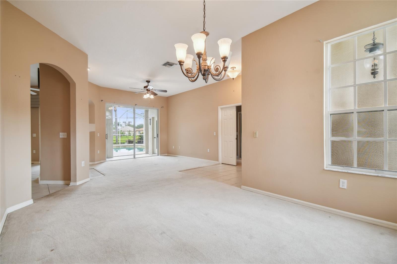 Living/Dining Room