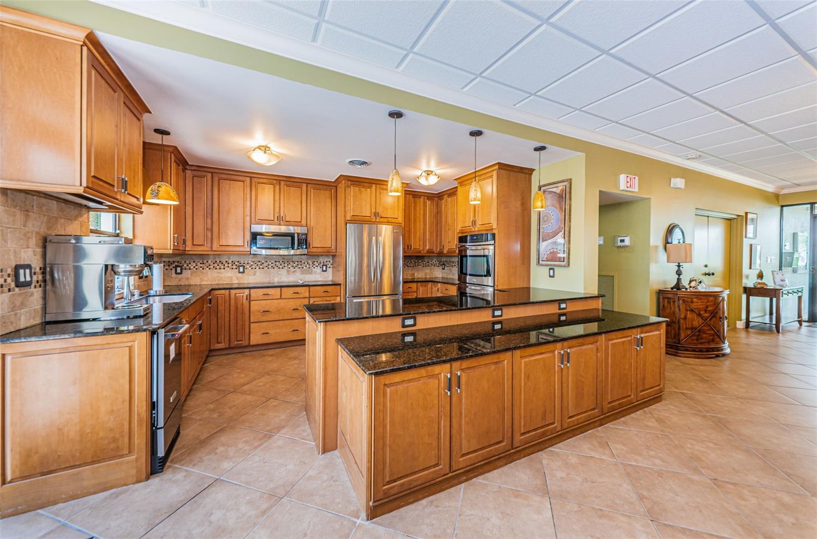 Clubhouse Kitchen