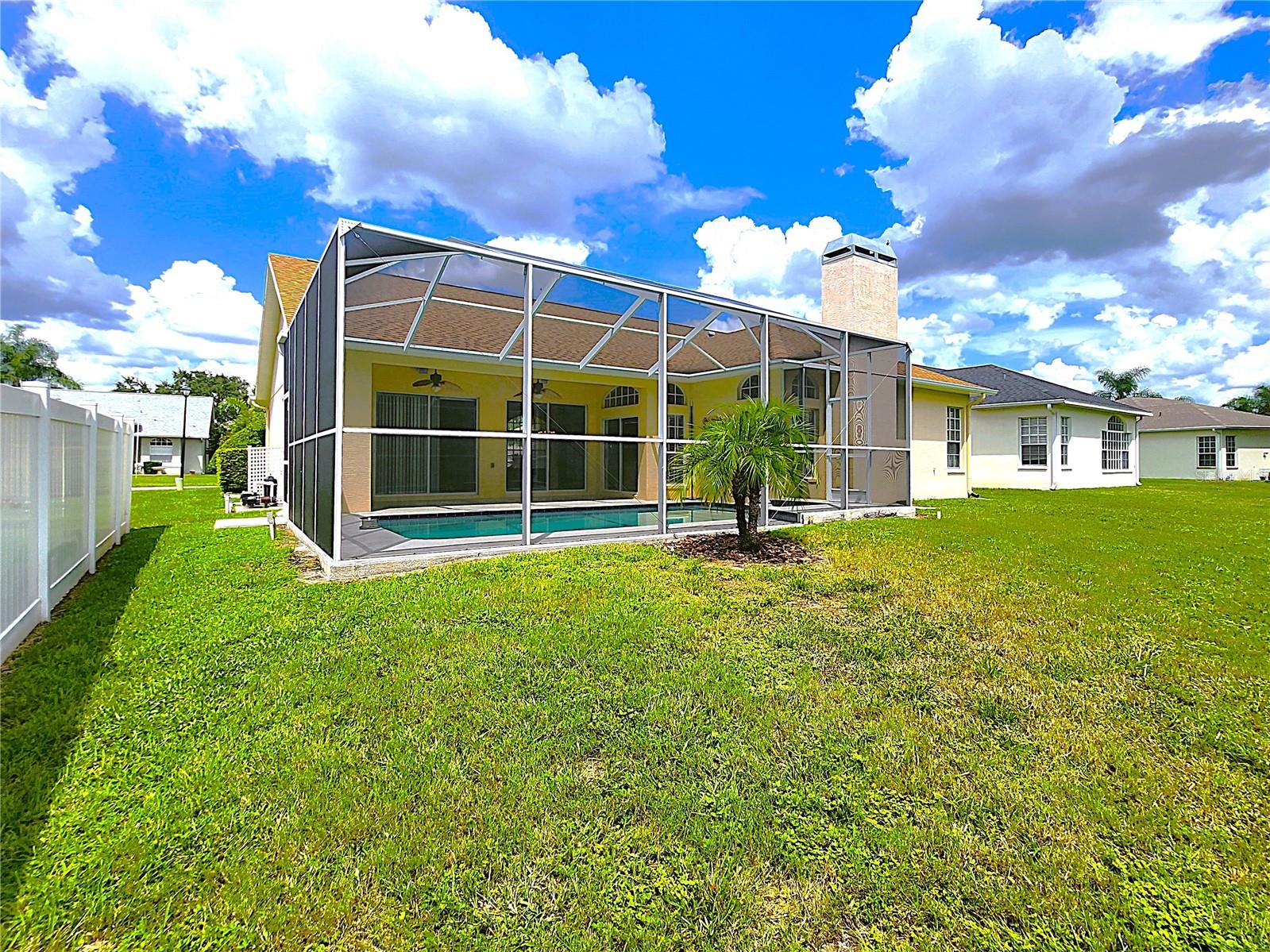 7827 Starfire Way, New Port Richey:  Built 2001, 3/2/2, 2042sf, Saltwater Pool