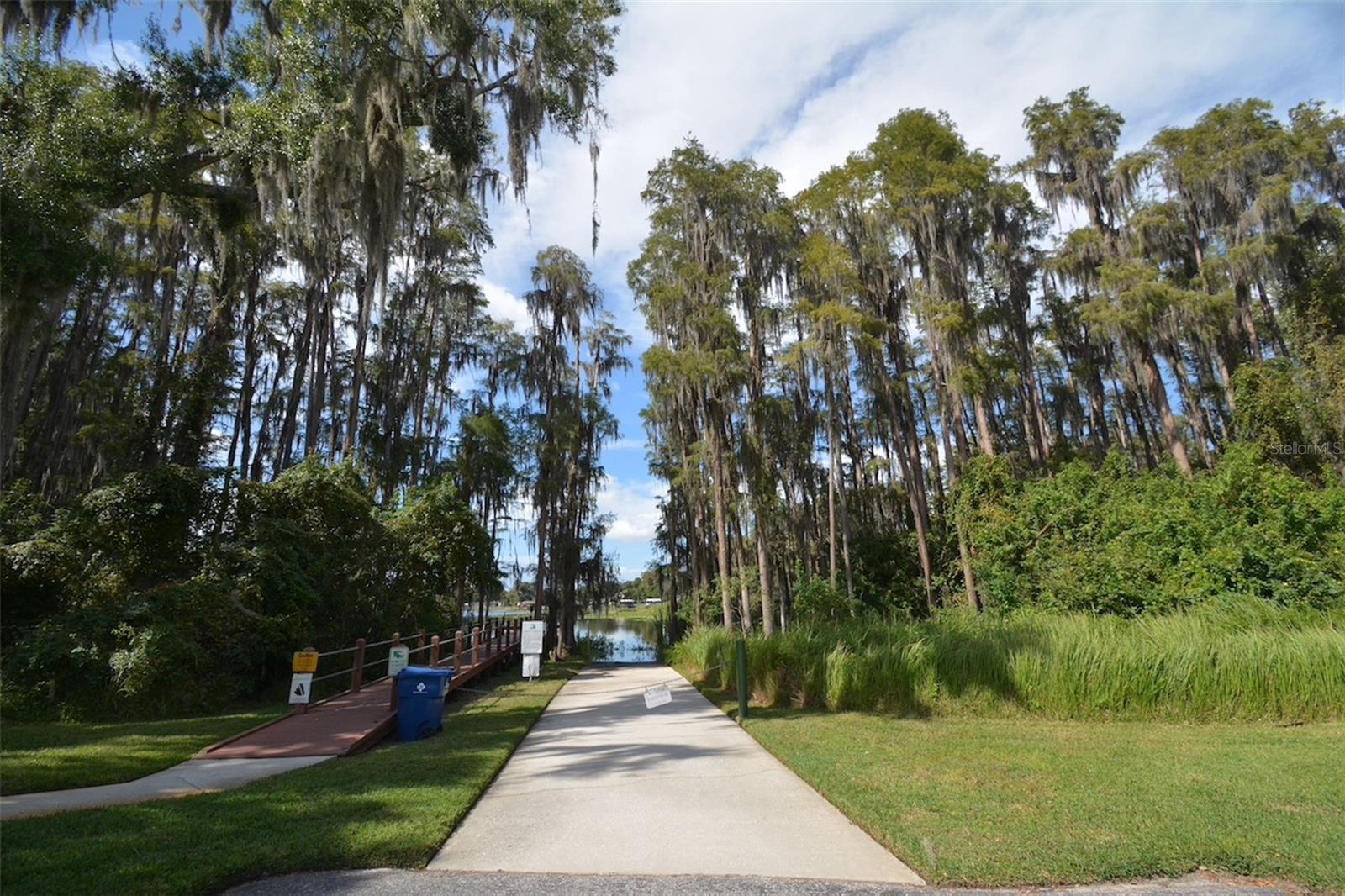 Community boat ramp