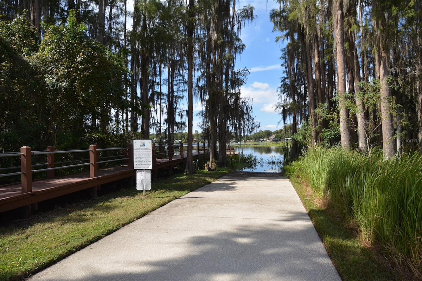 Community boat ramp