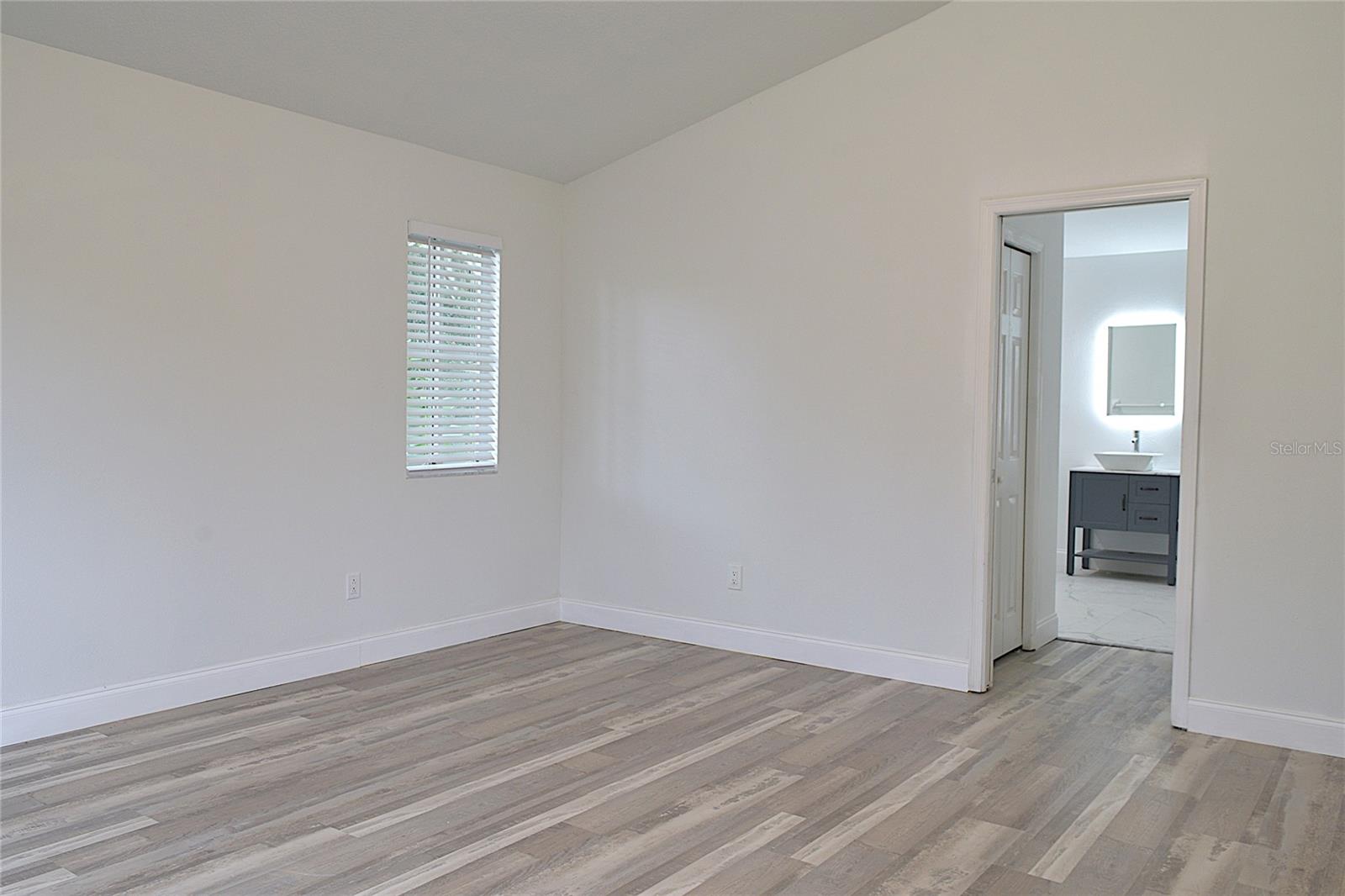 T3541326