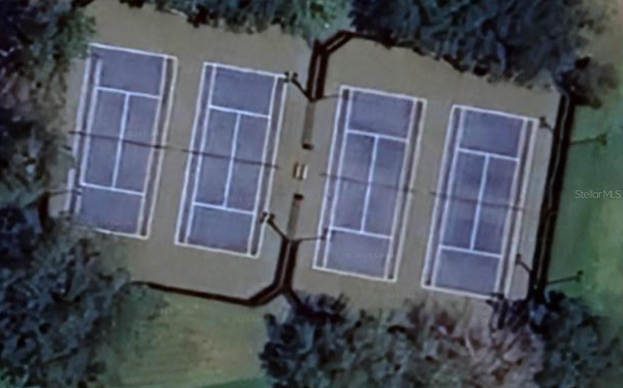 Community Tennis Courts