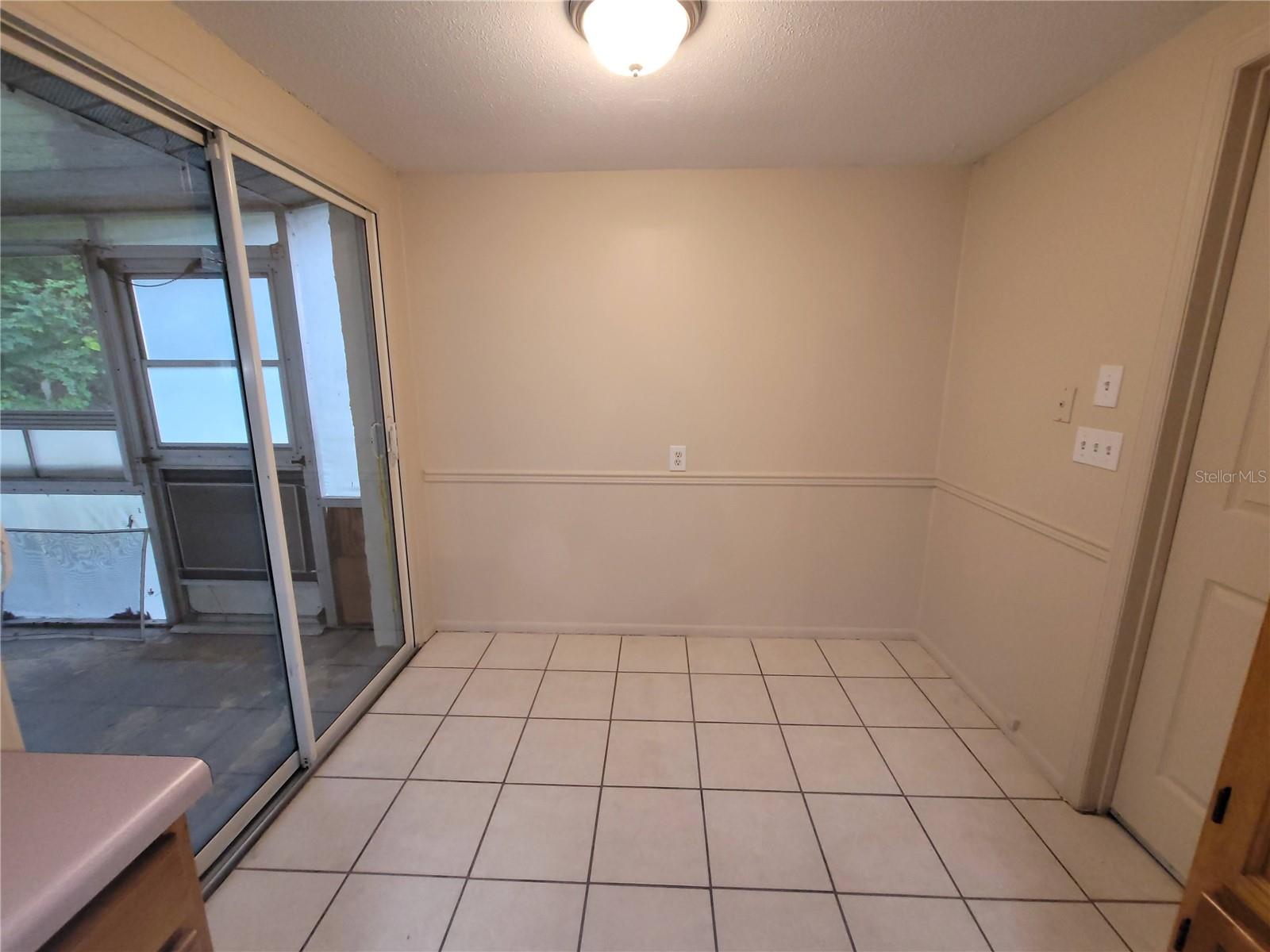 dining area in Kitchen