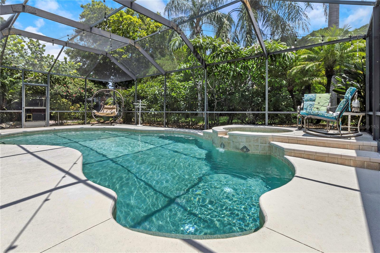 Salt Water Pool with Spa