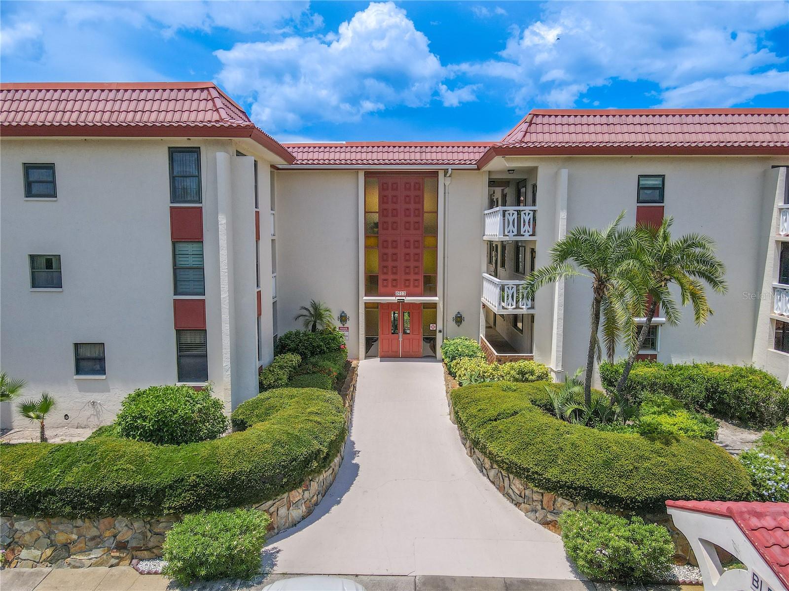 3 bedroom, 2 bath, 2 balcony, 3rd floor (there's an elevator) end unit in 55+ Seville Community in Clearwater!