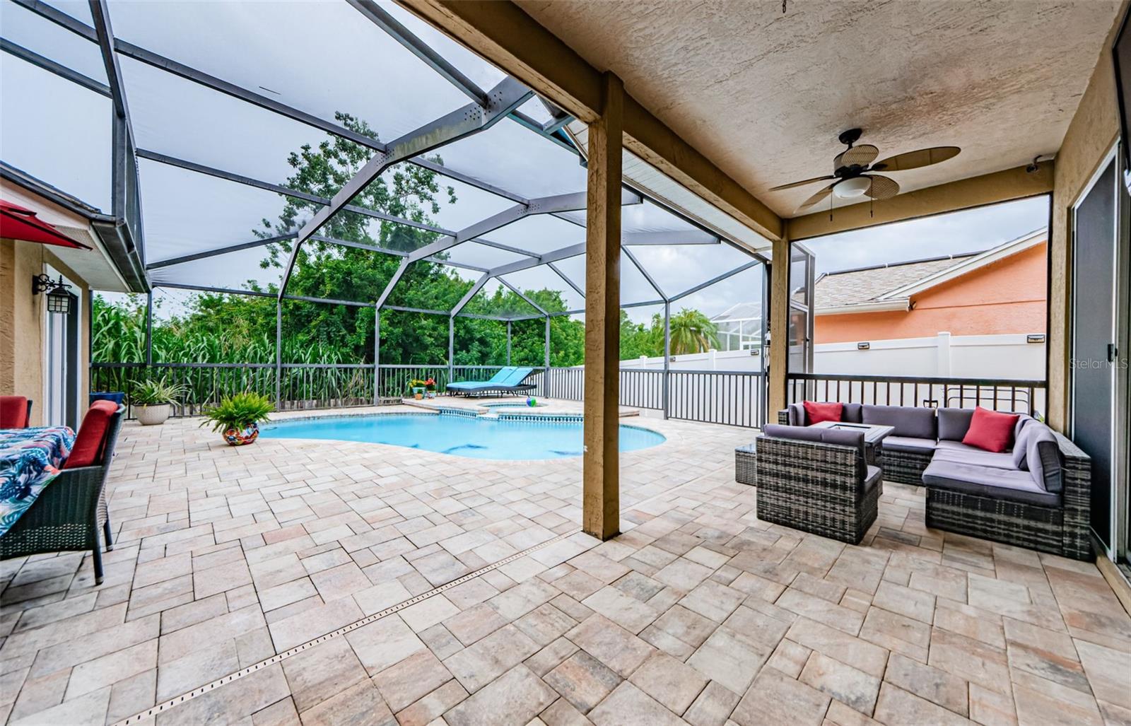 Large Covered Lanai