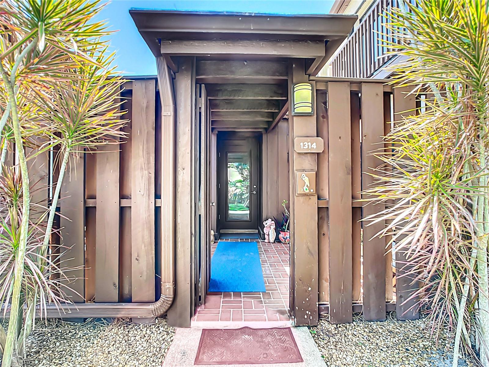 Private Courtyard entry