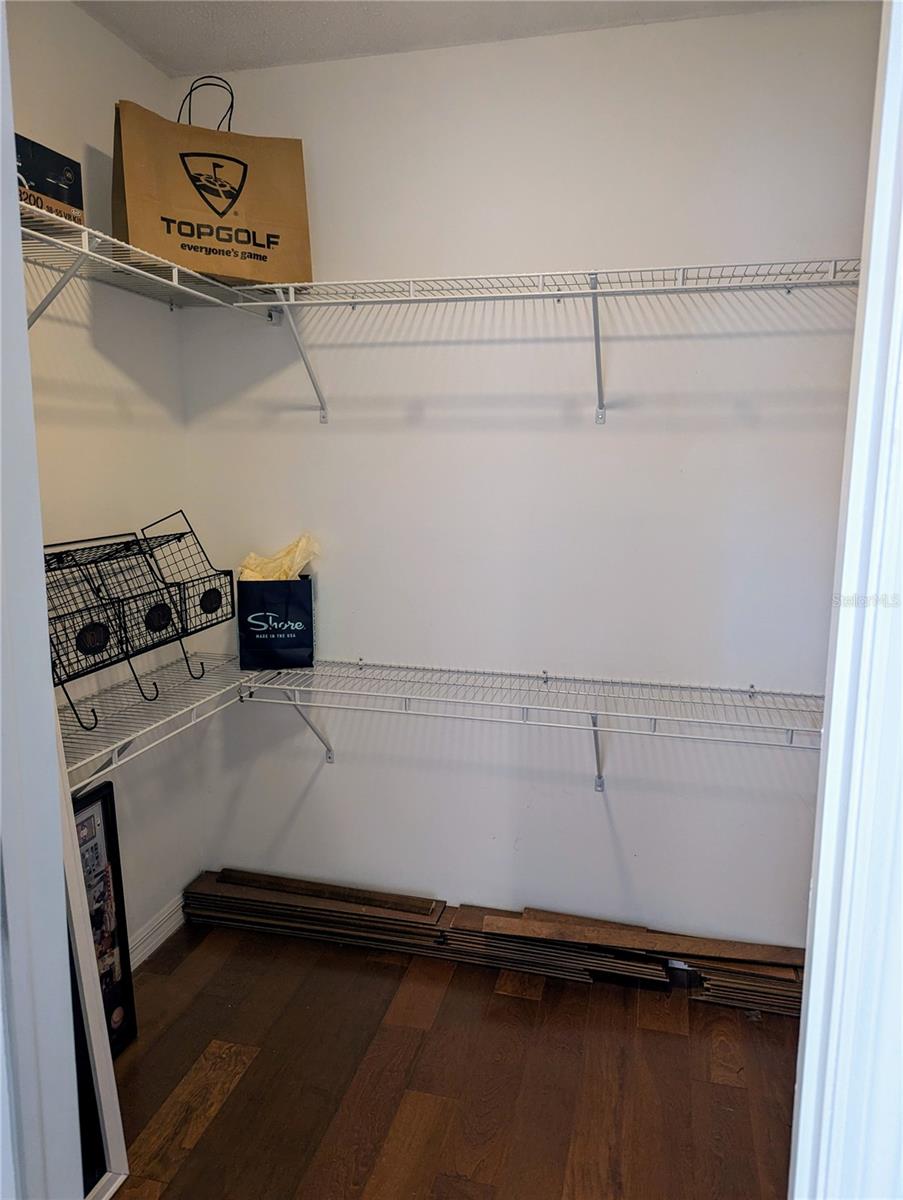 Walk-in closet