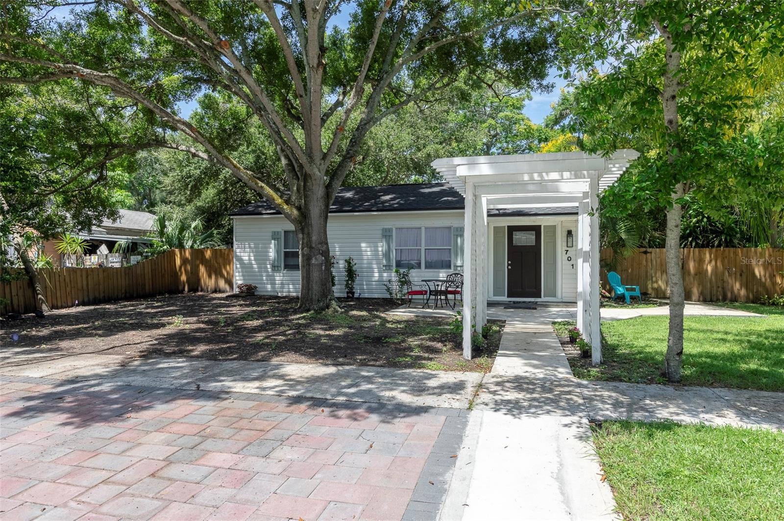 Front of House, Pergola Entrance, View from 3 Car parking spots.