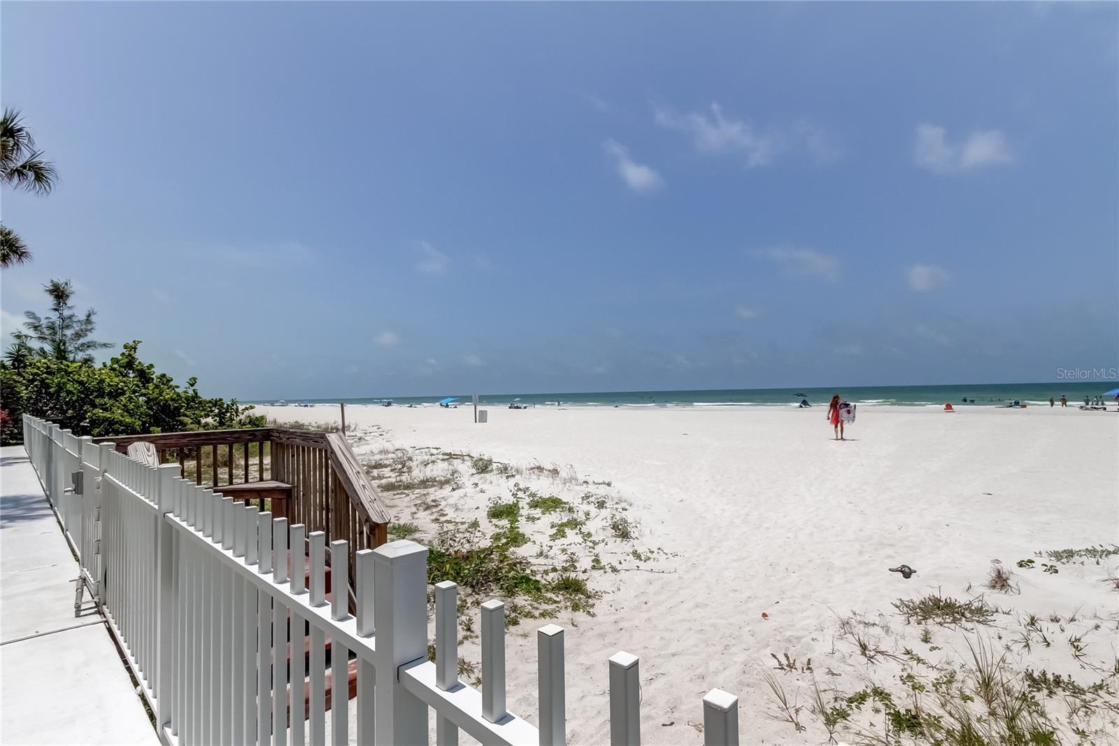 Community Beach Entrance