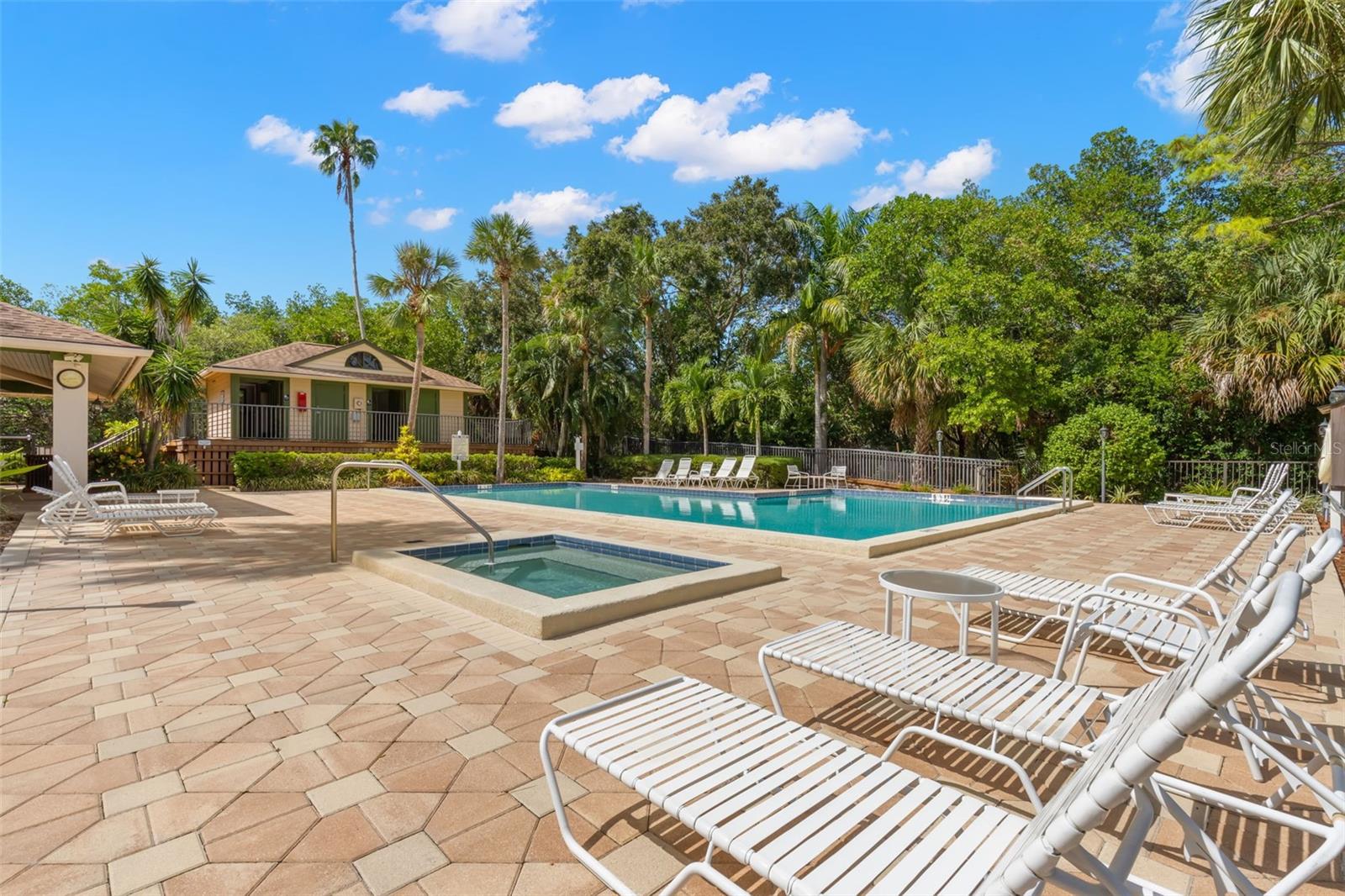 Community pool, hot tub and cabana.