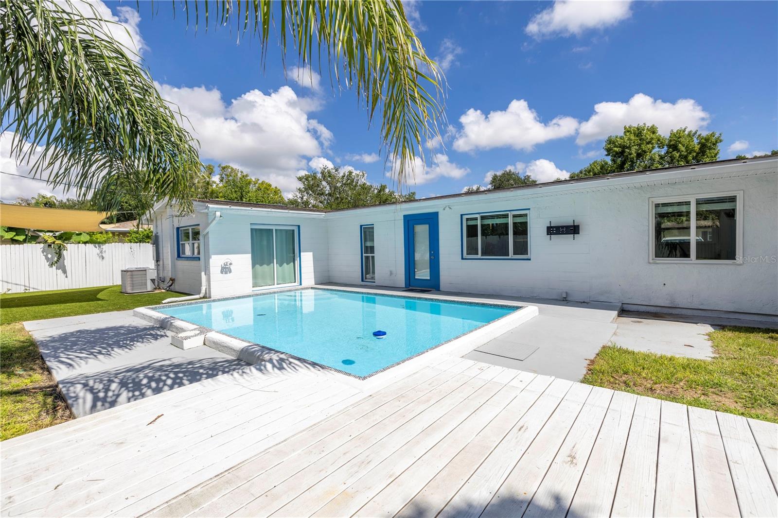 Concrete, in-ground pool