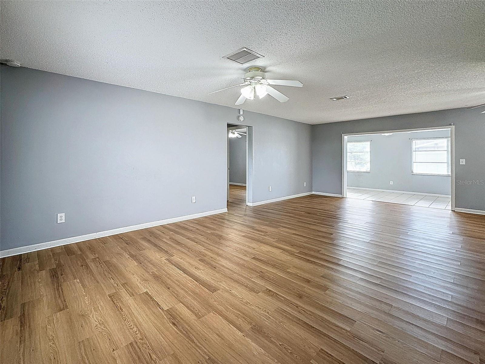 Living Room with entry into enclosed Florida