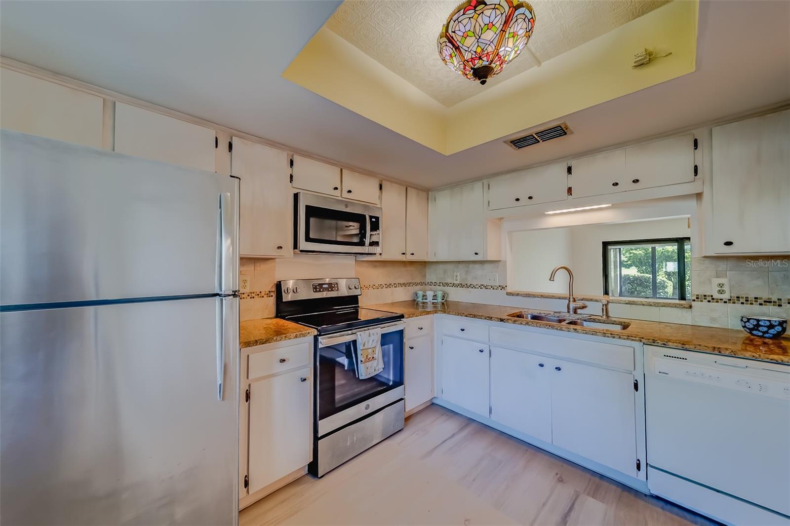 Updated Kitchen with Stainless Steel Appliances