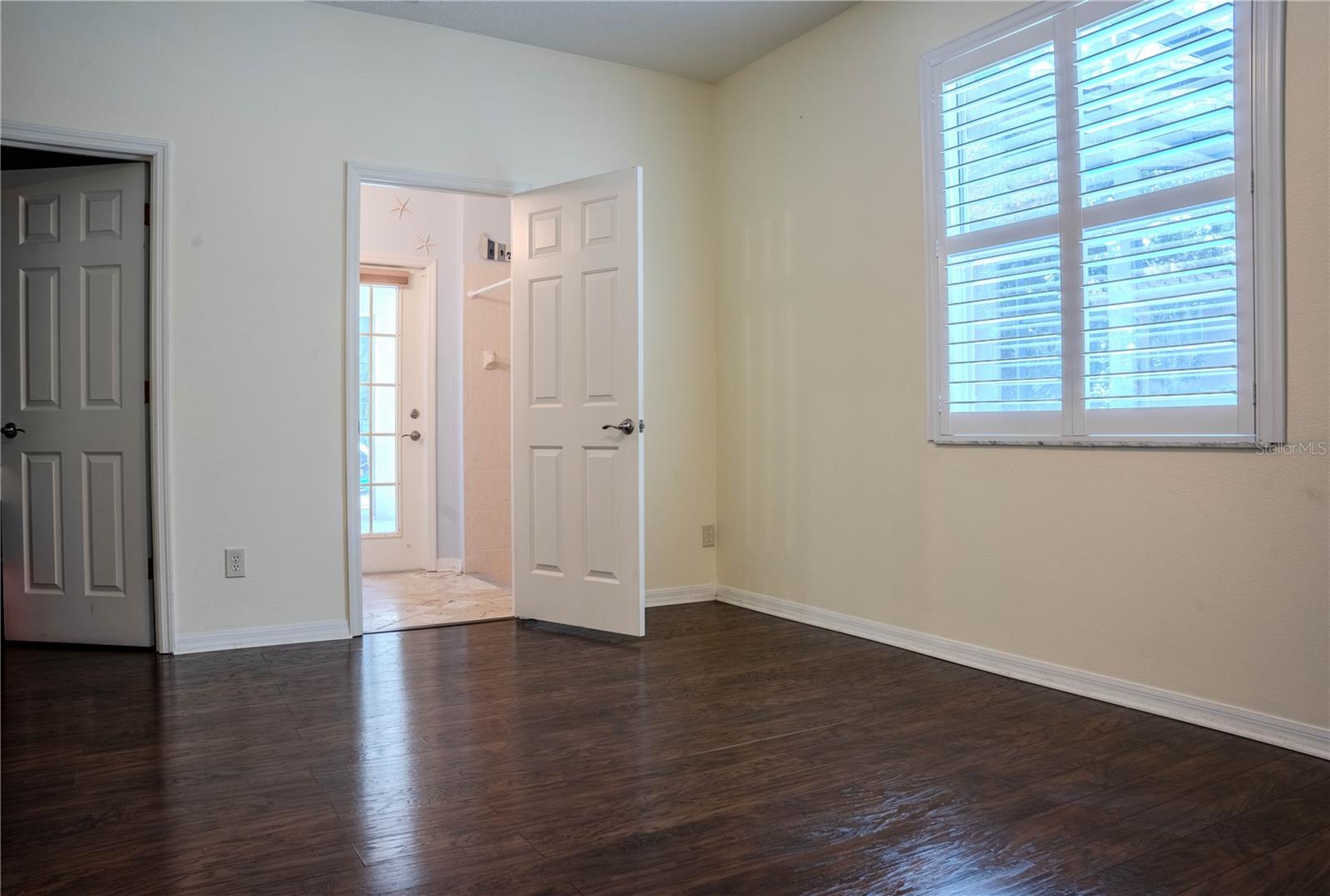 Back Bedroom with Pool bath