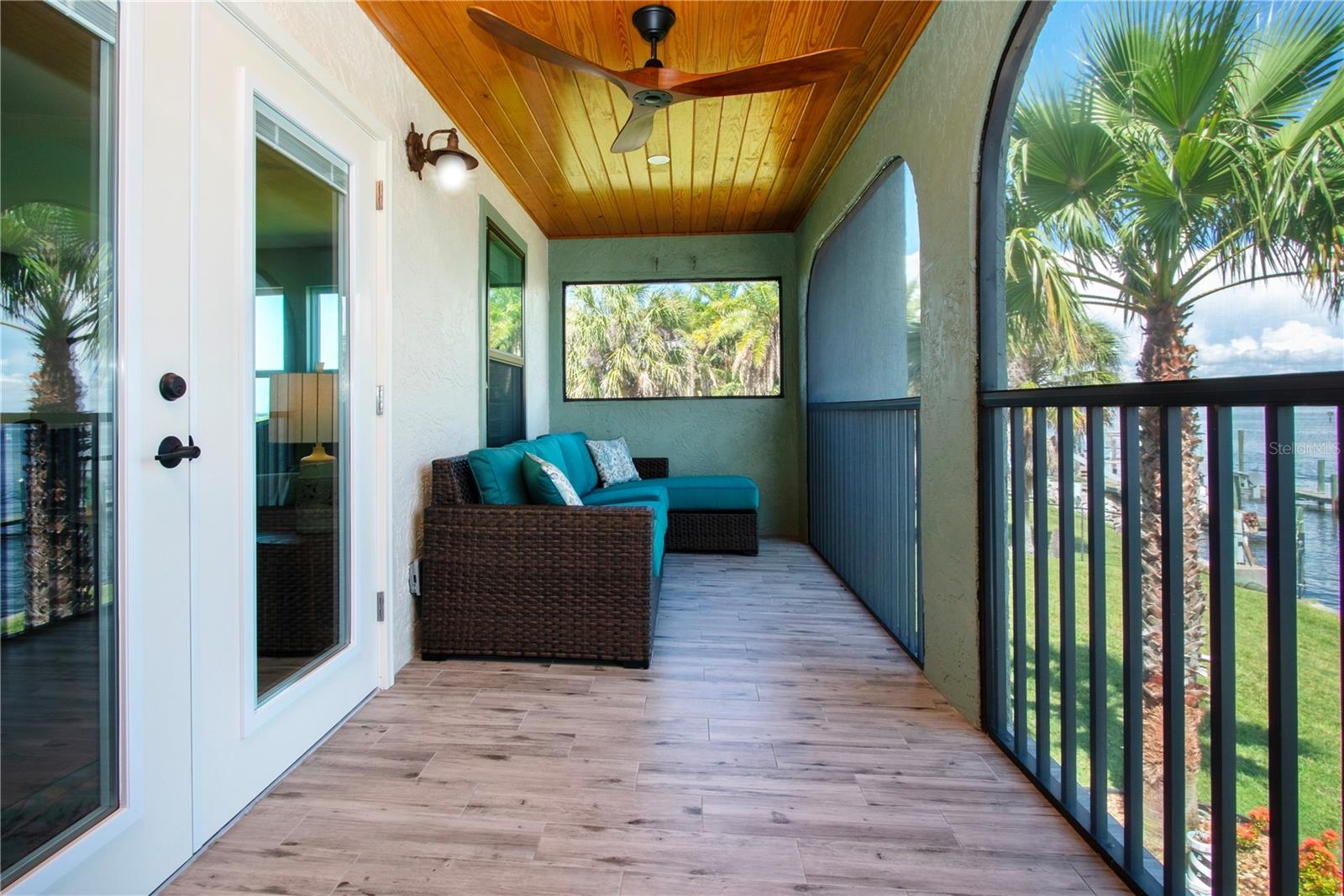 Tile Floor and Ceiling Fan