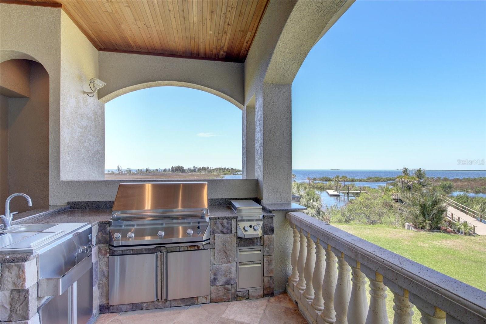 Outdoor kitchen