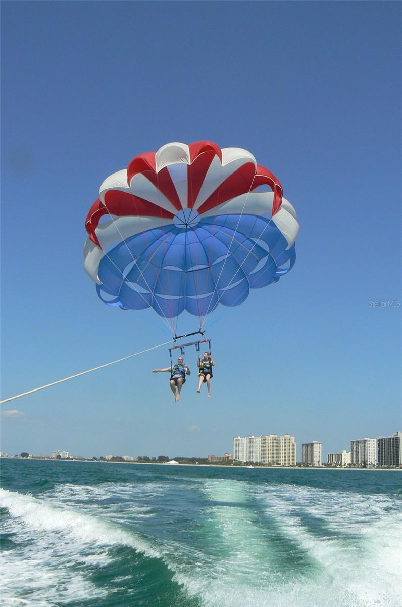 PARASAILING THE GULF