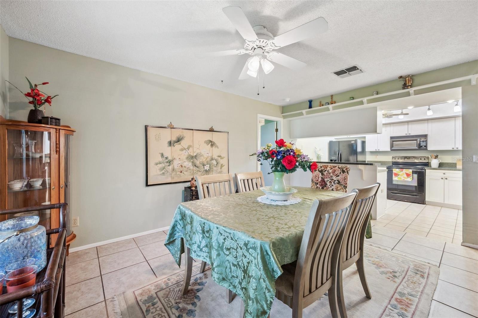 The dining room is open to the kitchen