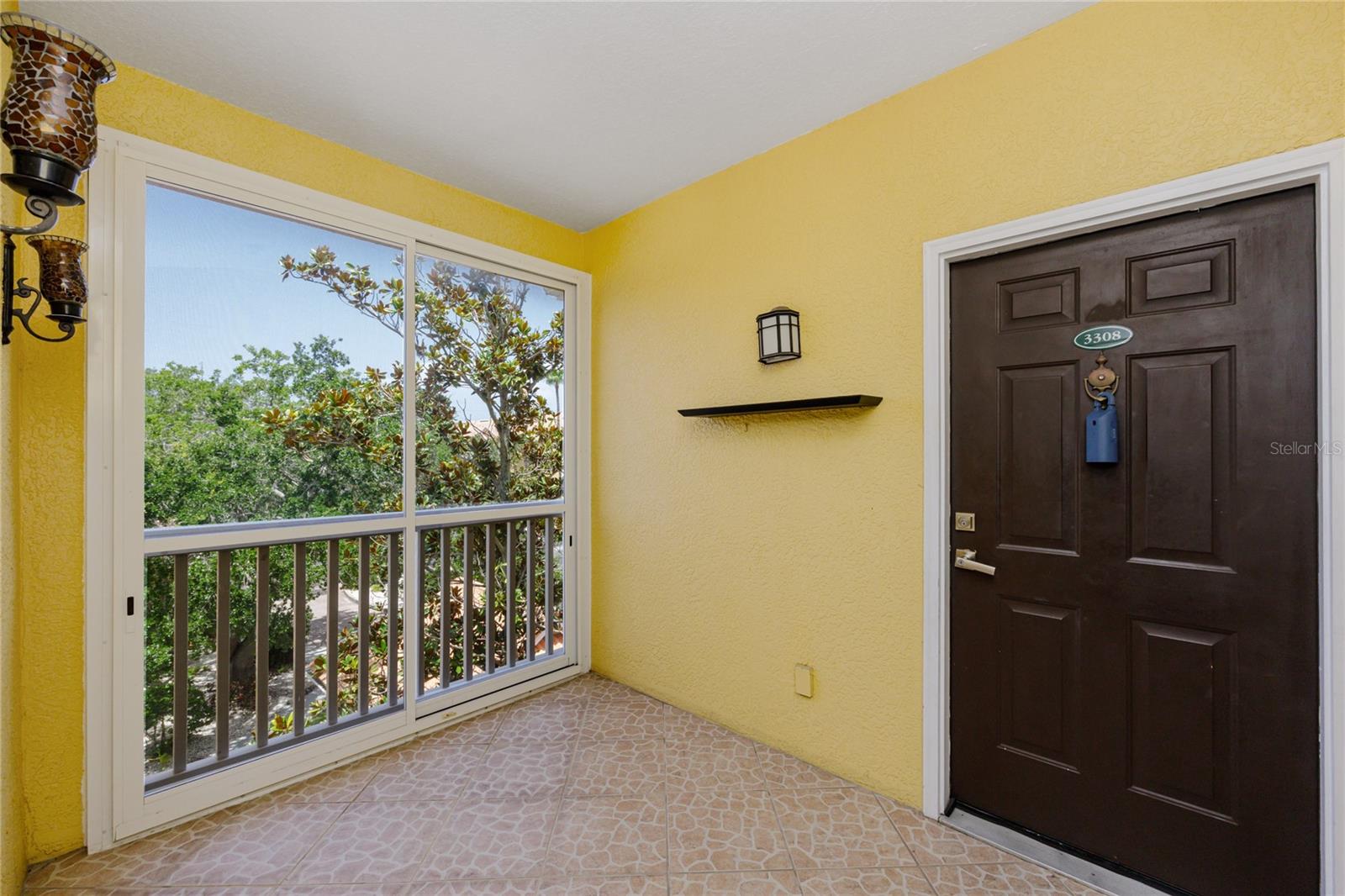 screened in porch