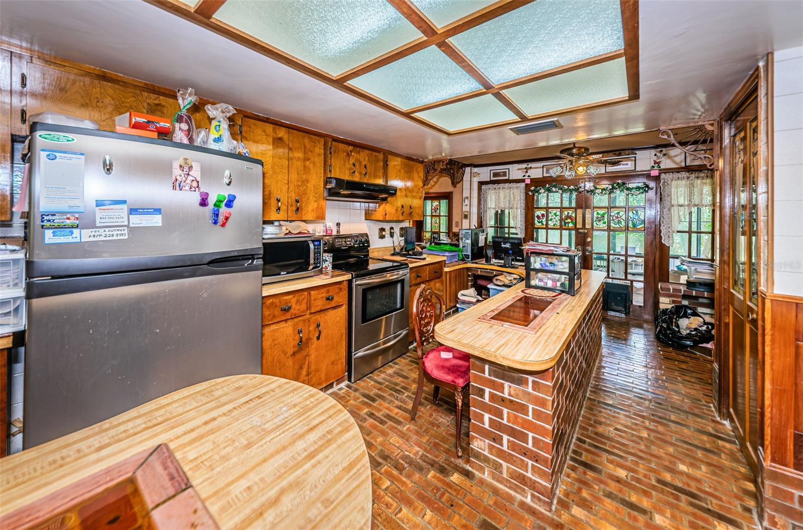 Large kitchen area