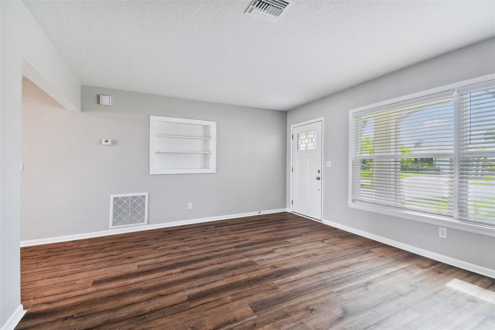 Light & Bright Living Room